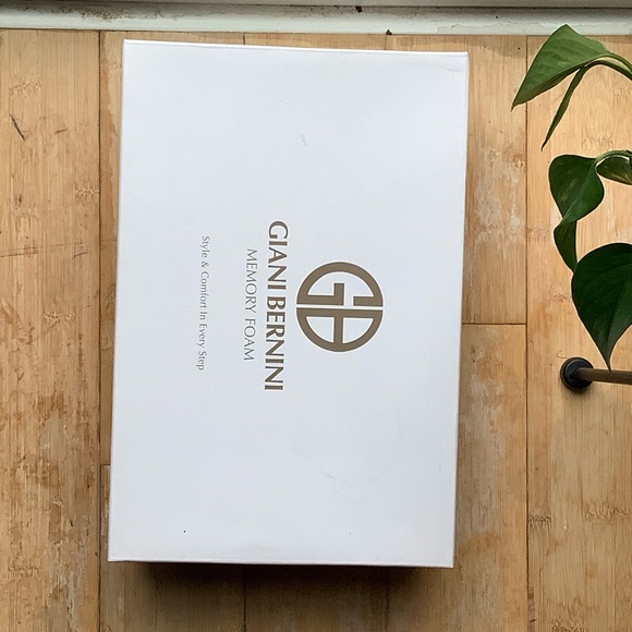 Red Memory foam - Picture 2 of 7